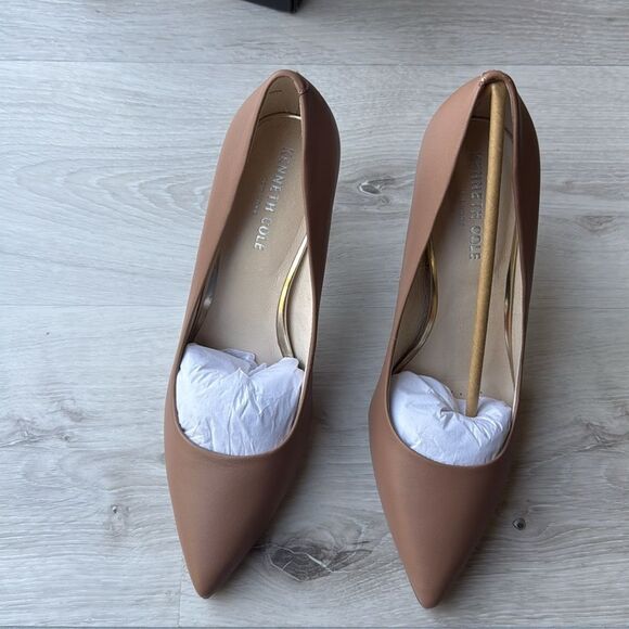 Kenneth Cole RILEY 85 LEATHER HEEL WITH REBOUND size 8 latte NWT in box - Picture 13 of 14